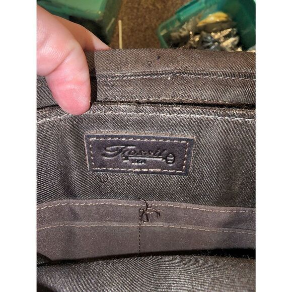 Fossil | Vintage Dark Brown Leather Crossbody - Picture 3 of 7